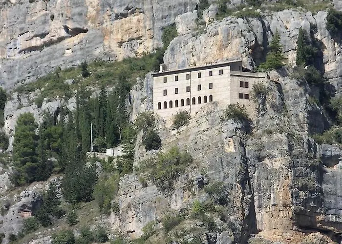 Mela__bii سولمونا